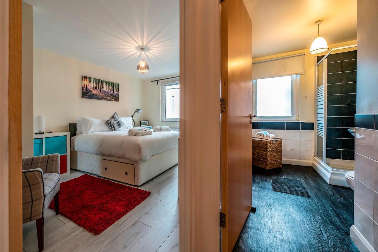 1 Bd Apt In Historical W Belfast Close To Centre Buitenkant foto